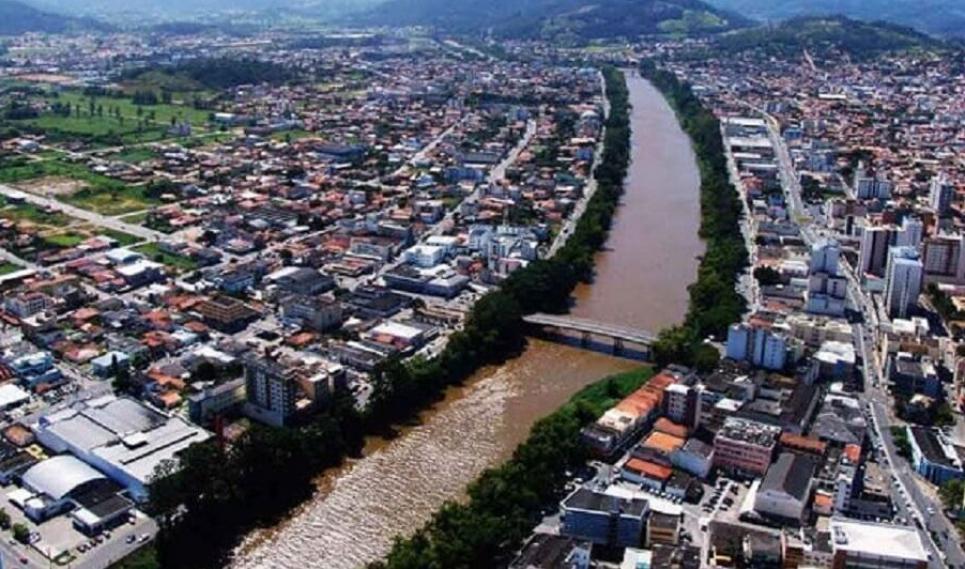 Nível do Rio Tubarão não preocupa e chuvas devem diminuir Folha Tubarão Nível do Rio Tubarão não preocupa e chuvas devem diminuir Folha Tubarão